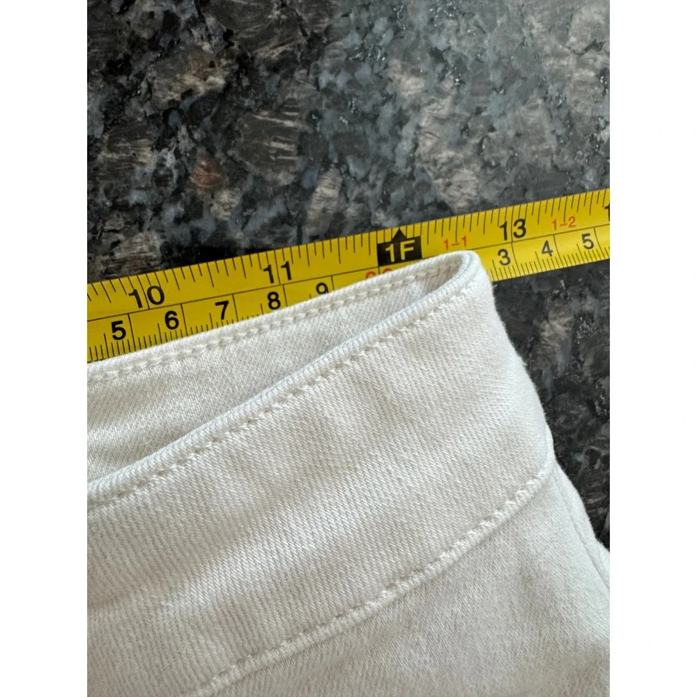 Reiss Sakura Flare Patch Pocket Jeans Ecru White High Rise Denim 28R NEW - Picture 6 of 10